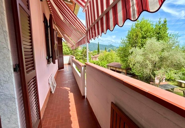 Byhus i Carrara, Massa and Carrara, Carrara - € 320.000 | Ref: 1090 - foto 1