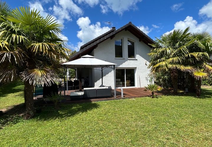 Villa i Brison-Saint-Innocent, Savoie, Brison-Saint-Innocent - € 780.000 | Ref: 830039683429 - foto 1