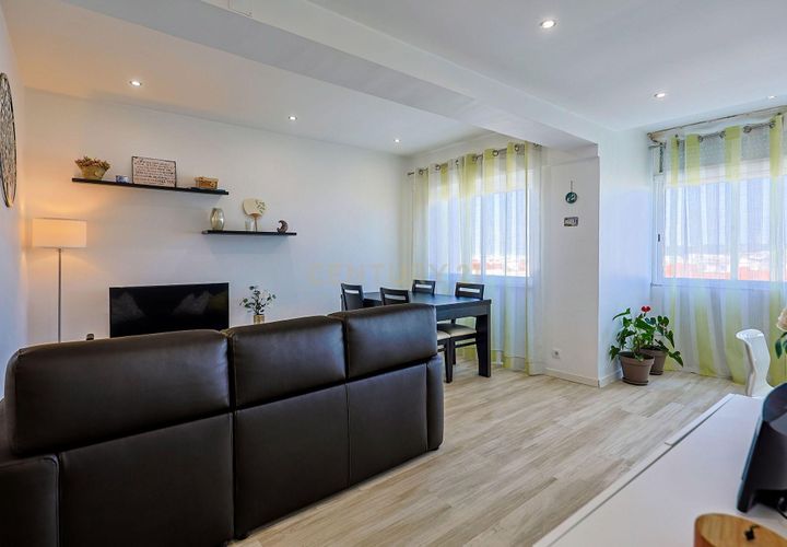 Lejlighed i Amadora, Lisbon, Amadora - € 295.000 | Ref: C0483-01881 - foto 1
