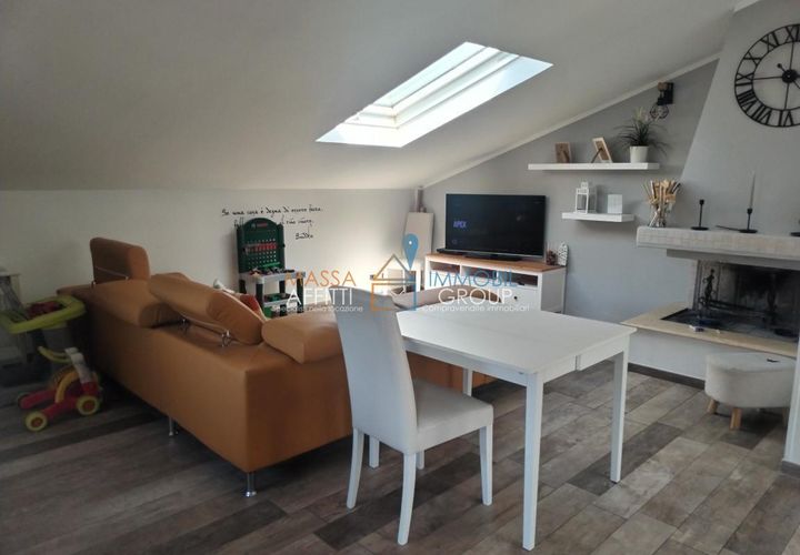 Byhus i Massa, Massa and Carrara, Massa - € 240.000 | Ref: 3733 - foto 1
