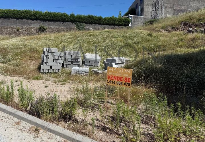 Helårsgrund i Penafiel, Porto, Penafiel - € 125.000 | Ref: MP-EF-T-400 - foto 1