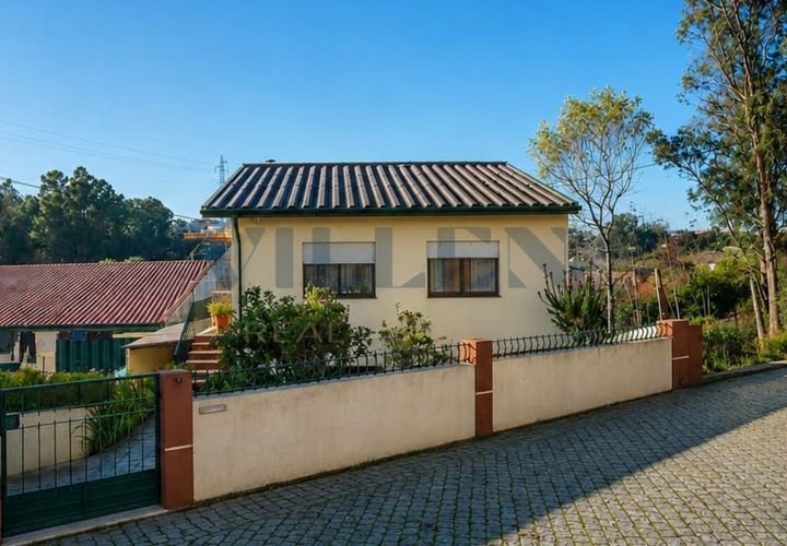 Villa i Milheiros, Porto, Milheiros - € 289.000 | Ref: VR-289-468 (2) - foto 1