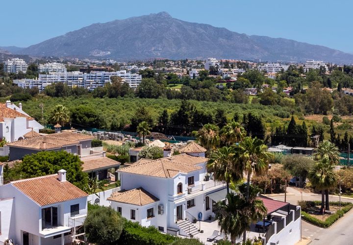 Villa i Estepona, Malaga, Estepona - € 2.390.000 | Ref: DLR17084/14009 - foto 1