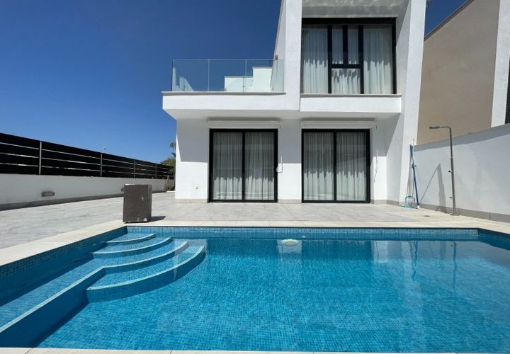 Villa i Benijofar, Alicante, Benijofar - € 399.000 | Ref: AG19MLSC3532139 - foto 1