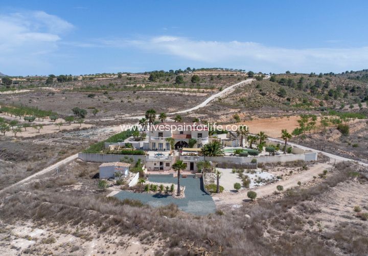 Landejendom i Barbarroja, Alicante, Barbarroja - € 534.995 | Ref: Barba JNS - foto 1