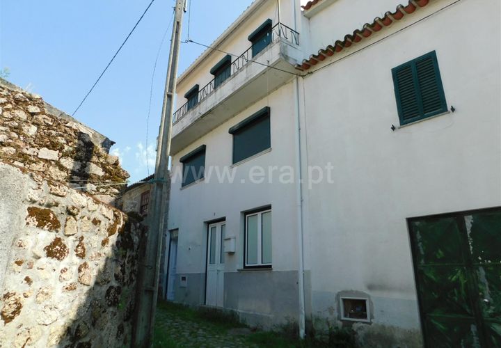Villa i Seia, Guarda, Seia - € 82.000 | Ref: 382260060 - foto 1