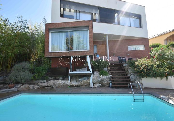Villa en Sitges, Barcelona, Sitges - € 1.250.000 | Ref: VSIT2395/1087 - photo 1