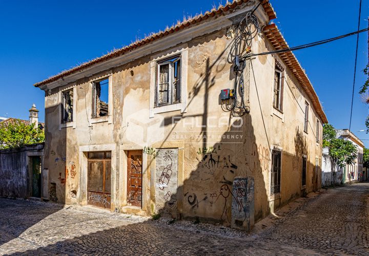 Villa i Santarem, Santarem, Santarem - € 240.000 | Ref: FR1129 - foto 1