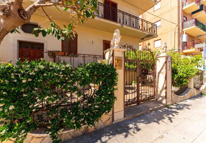 Villa a Pollina, Palermo, Pollina - € 280.000 | Ref: V703 - foto 1