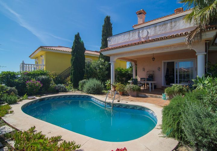 Villa a Fuengirola, Malaga, Fuengirola - € 995.000 | Ref: ES25666A - foto 1