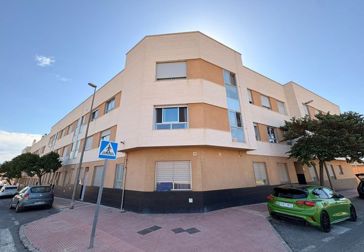 Lejlighed i Sax, Alicante, Sax - € 125.000 | Ref: JJAD7262 - foto 1