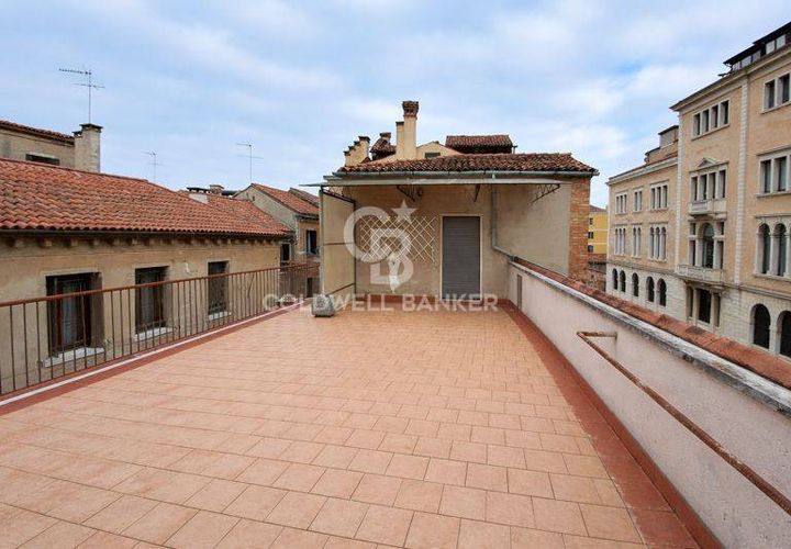 Lejlighed i Venice, Venice, Venice - € 1.350.000 | Ref: CBI138-2905-243 - foto 1