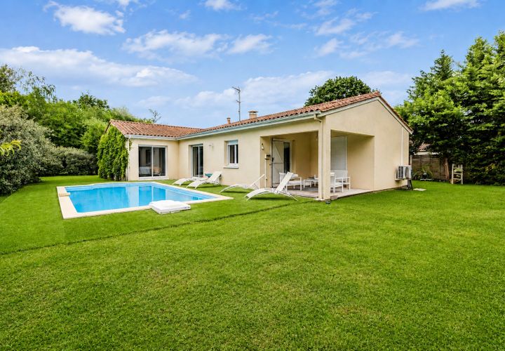 Villa a Creon, Gironde, Creon - € 459.000 | Ref: 4901051717 - foto 1