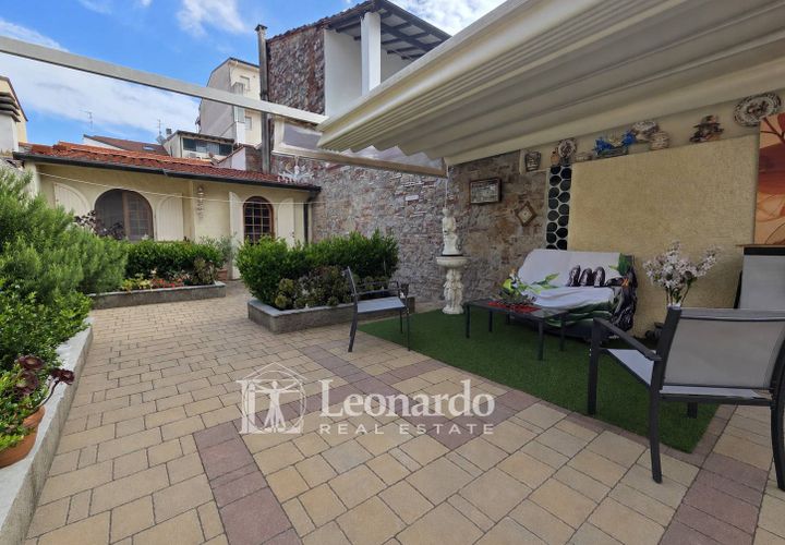 Villa a Viareggio, Lucca, Viareggio - € 790.000 | Ref: ES610 - foto 1