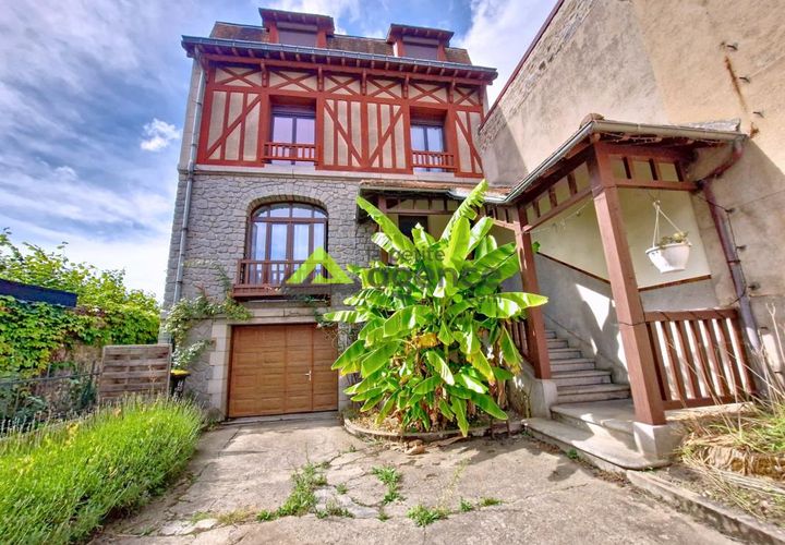 Villa i La Celle-Dunoise, Creuse, La Celle-Dunoise - € 179.900 | Ref: 1-367 - foto 1