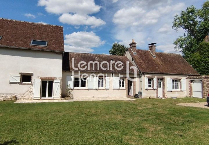 Villa a Vert-en-Drouais, Eure-et-Loir, Vert-en-Drouais - € 930/mes | Ref: 50586 - foto 1