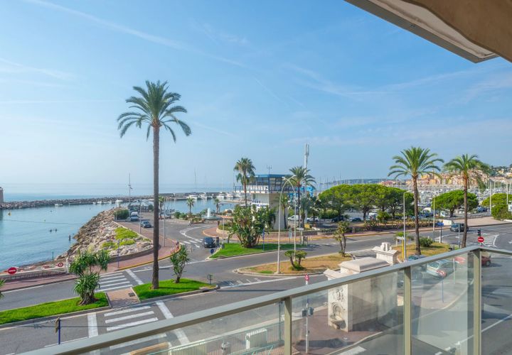 Lejlighed i Menton, Alpes-Maritimes, Menton - € 525.000 | Ref: X51699 - foto 1