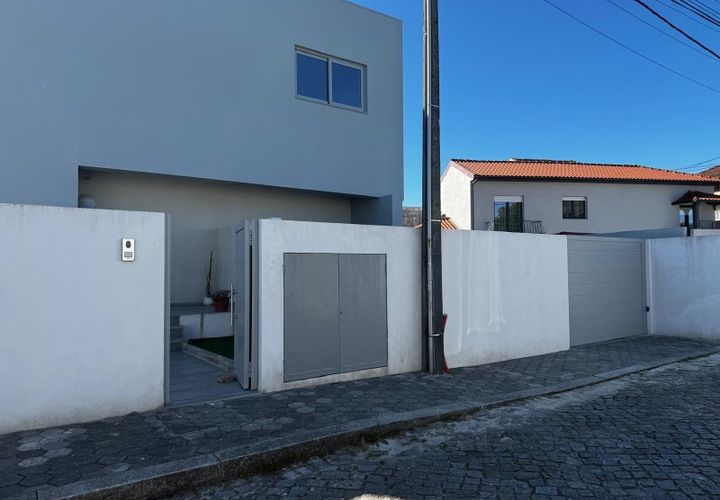 Duplex i Oliveira do Douro, Porto, Oliveira do Douro - € 365.000 | Ref: HAB_260 - foto 1