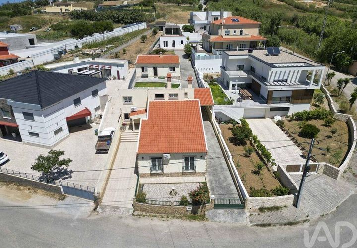 Byhus i Lourinha, Lisbon, Lourinha - € 425.000 | Ref: 948389 - foto 1