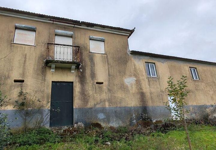 Byhus i Oleiros, Castelo Branco, Oleiros - € 50.000 | Ref: 943434 - foto 1