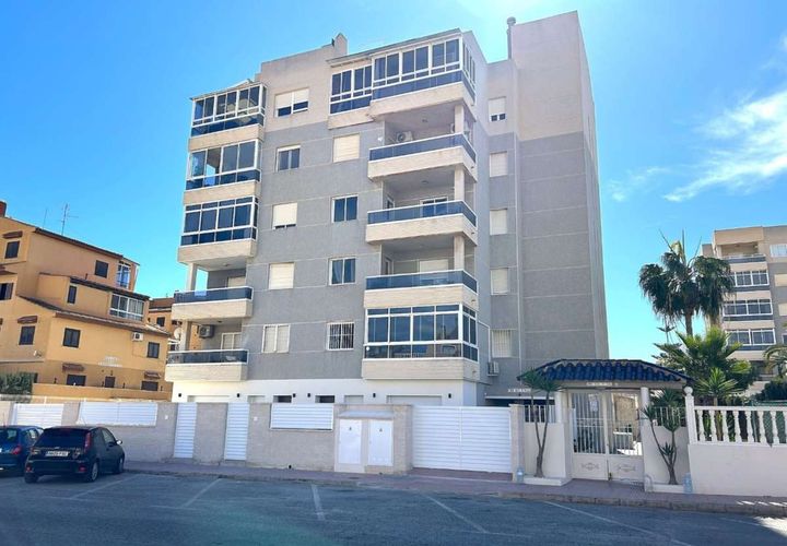 Leilighet i Torrevieja, Alicante, Torrevieja - € 370 000 | Ref: GH-718631 - foto 1