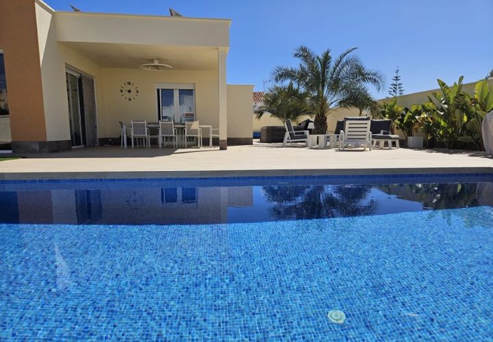Villa i Torreta, Alicante, Torreta - € 780.000 | Ref: MLSC6979857 - foto 1