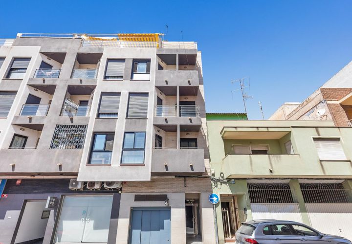 Leilighet i Torrevieja, Alicante, Torrevieja - € 139 900 | Ref: 40403 - foto 1