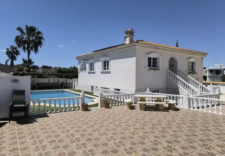 Villa i La Marina, Alicante, La Marina - € 525.000 | Ref: NP: 879 - foto 1