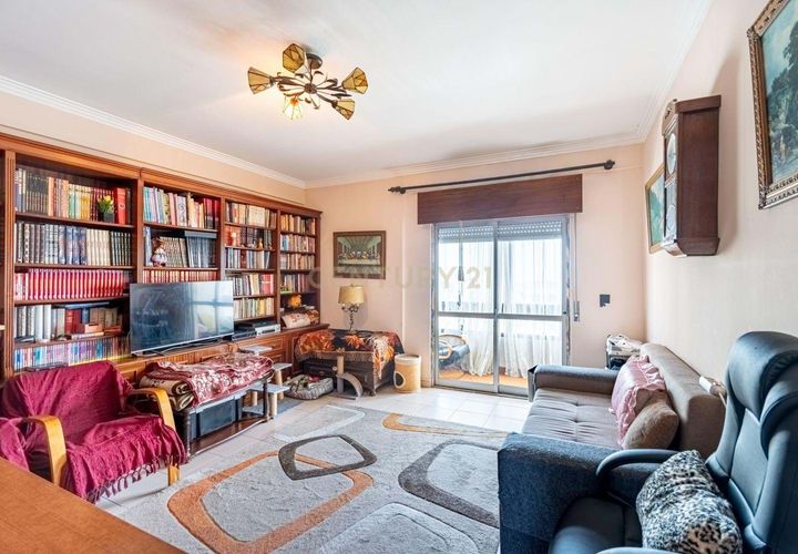 Lejlighed i Amadora, Lisbon, Amadora - € 300.000 | Ref: C0364-06075 - foto 1