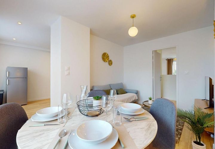 Apartament a Rouen, Seine-Maritime, Rouen - € 450/mes | Ref: HlKNCBkEvnIho7t - foto 1