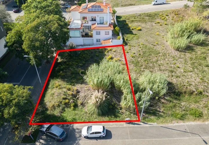 Helårsgrund i Parceiros e Azoia, Leiria, Parceiros e Azoia - € 149.900 | Ref: 1746-02681 - foto 1