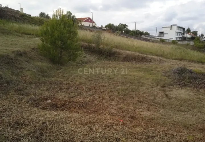 Helårsgrund i Batalha, Leiria, Batalha - € 50.000 | Ref: 1746-02747 - foto 1