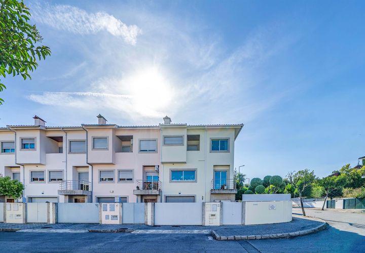 Villa i Braga, Braga, Braga - € 429 900 | Ref: ID075 - foto 1