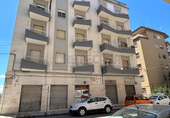 Apartament a Caltanissetta, Caltanissetta, Caltanissetta - € 350/mes | Ref: 536 - foto 1