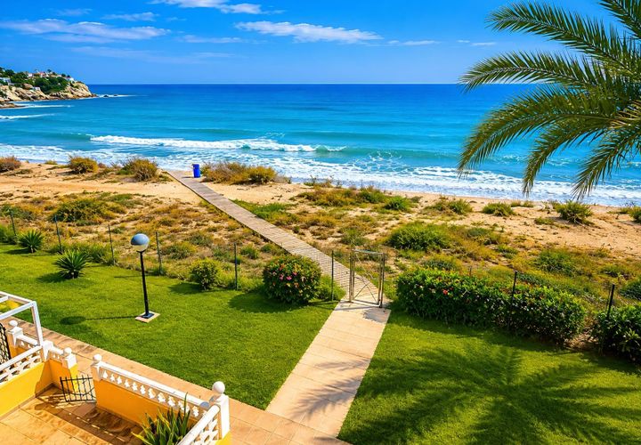 Rækkehus i El Campello, Alicante, El Campello - € 284.900 | Ref: 73048/6084 - foto 1
