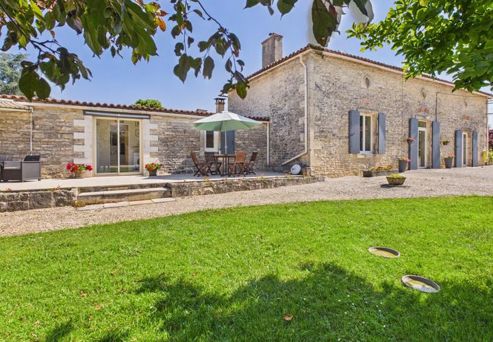Villa i Limalonges, Deux-Sevres, Limalonges - € 278.200 | Ref: BVI85963 - foto 1