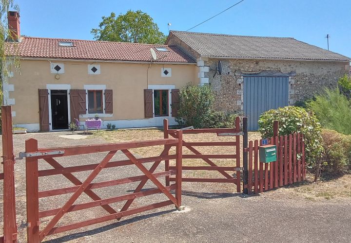 Villa i Bouresse, Vienne, Bouresse - € 95 000 | Ref: BVI85980 - foto 1