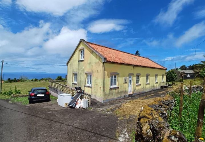 Byhus i Velas, Sao Jorge, Velas - € 230.000 | Ref: M1077 - foto 1
