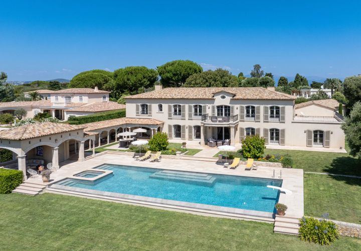 Villa i Antibes, Alpes-Maritimes, Antibes - € 17.500.000 | Ref: HH-16211372 - foto 1