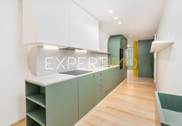 Villa i Lisbon, Lisbon, Lisbon - € 450 000 | Ref: COM_2985_ACDO - foto 1