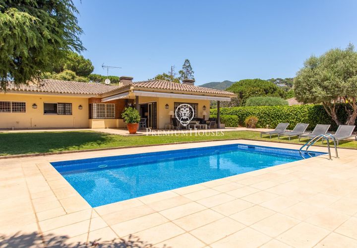 Villa in Cabrils, Barcelona, Cabrils - € 1.050.000 | Ref: PH103848/3699 - foto 1
