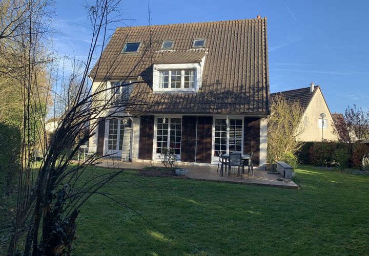 Villa a Breuillet, Essonne, Breuillet - € 359.000 | Ref: 910166638 - foto 1