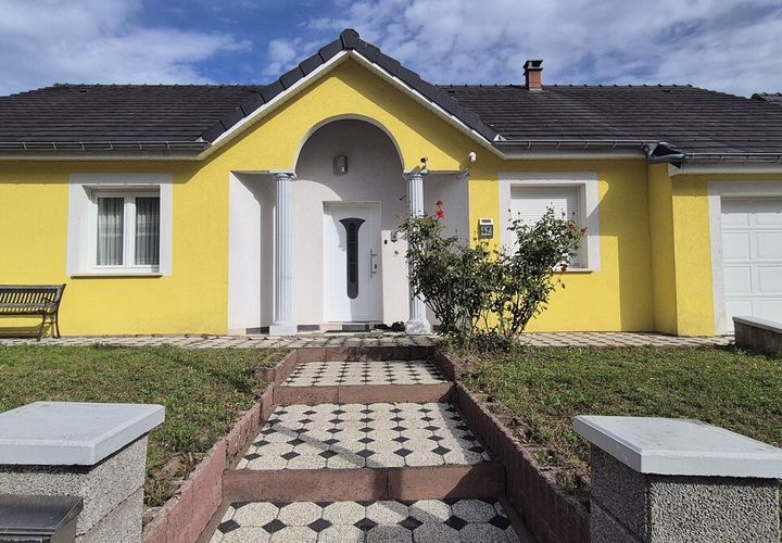 Villa i Forbach, Moselle, Forbach - € 265 000 | Ref: fr042186 - foto 1