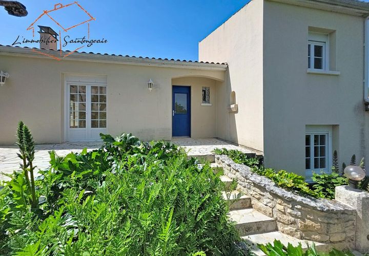 Villa i Pons, Charente-Maritime, Pons - € 218 400 | Ref: fr042102 - foto 1