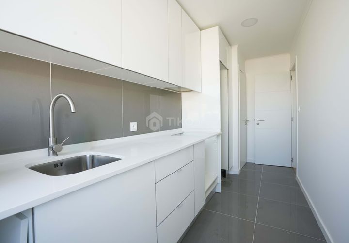 Lejlighed i Amadora, Lisbon, Amadora - € 259.500 | Ref: 20260617-1 - foto 1