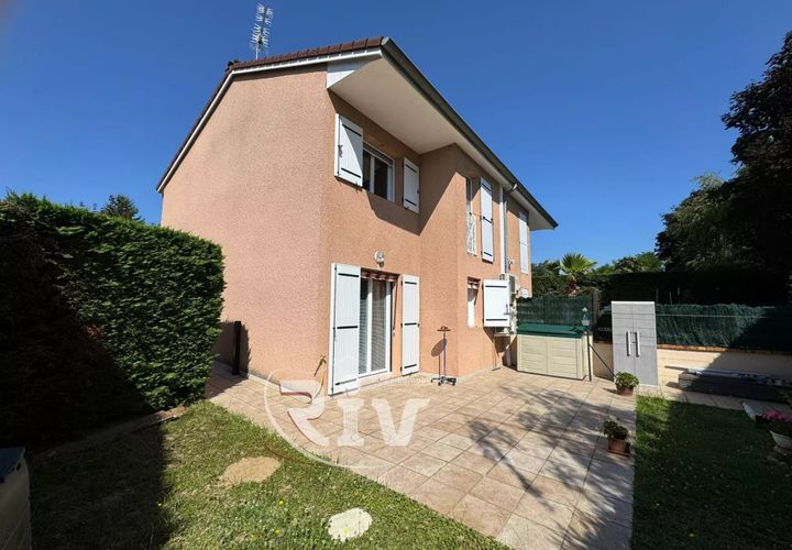 Villa i Vienne, Isere, Vienne - € 249.000 | Ref: LF-2457 - foto 1