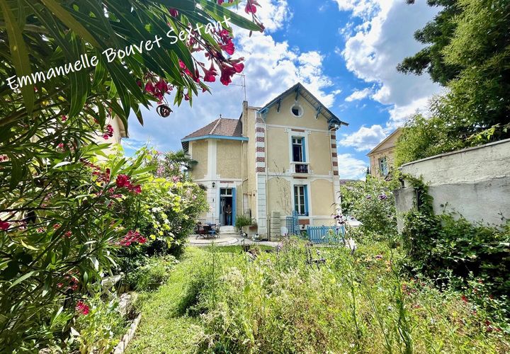 Villa i Bergerac, Dordogne, Bergerac - € 315.000 | Ref: EC8BEA44200F43D7 - foto 1