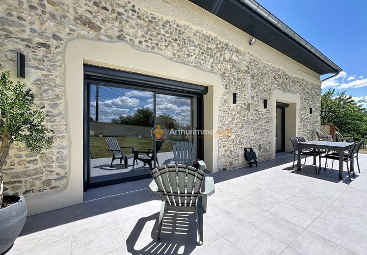 Villa a Bourgoin-Jallieu, Isere, Bourgoin-Jallieu - € 1.800/mes | Ref: 85618675 - foto 1