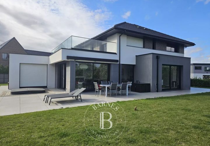 Villa i Mérignies, Nord, Mérignies - € 949.000 | Ref: 87101998 - foto 1