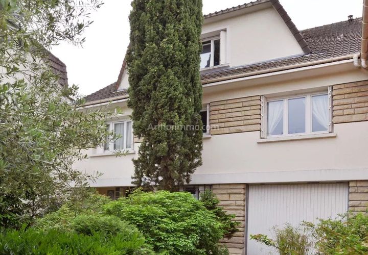 Villa a Bry-sur-Marne, Val-de-Marne, Bry-sur-Marne - € 875.000 | Ref: 85909606 - foto 1